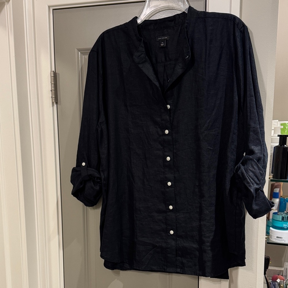 Ann Taylor linen Black Button-Up Shirt